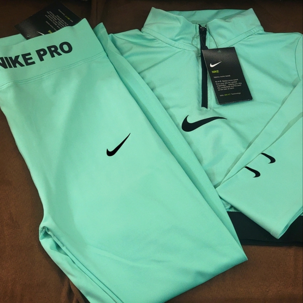 Ladie's Running Suit set